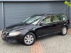 Volvo V70 2.0 T5 Kinetic Aut | Climate Control | Leer | Navi, Gebruikt, Overige brandstoffen, Zwart, Te koop