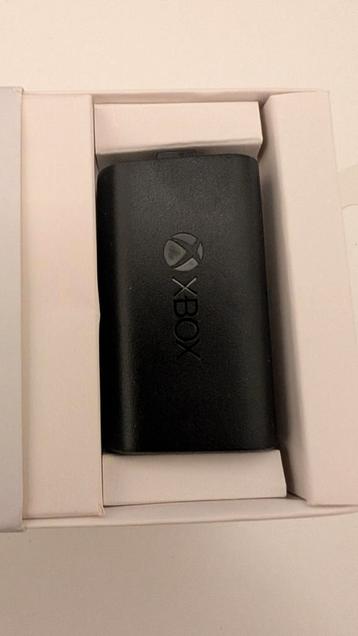 Xbox Series X Accu oplaadbaar ongebruikt beschikbaar voor biedingen