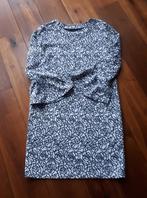 Nieuw tricot jurkje zwart wit met trompet mouw 42 - 44 L XL, Kleding | Dames, Nieuw, Maat 42/44 (L), Verzenden