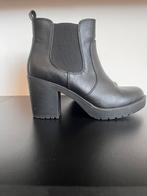Zwarte boots mt38, Zwart, Lage of Enkellaarzen, Ophalen of Verzenden, Zo goed als nieuw
