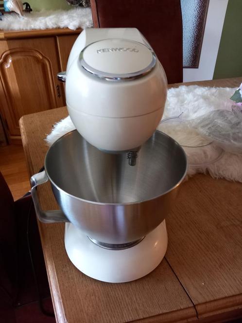 Keukenmixer, Witgoed en Apparatuur, Keukenmixers, Zo goed als nieuw, 4 liter of meer, 3 snelheden of meer, Ophalen