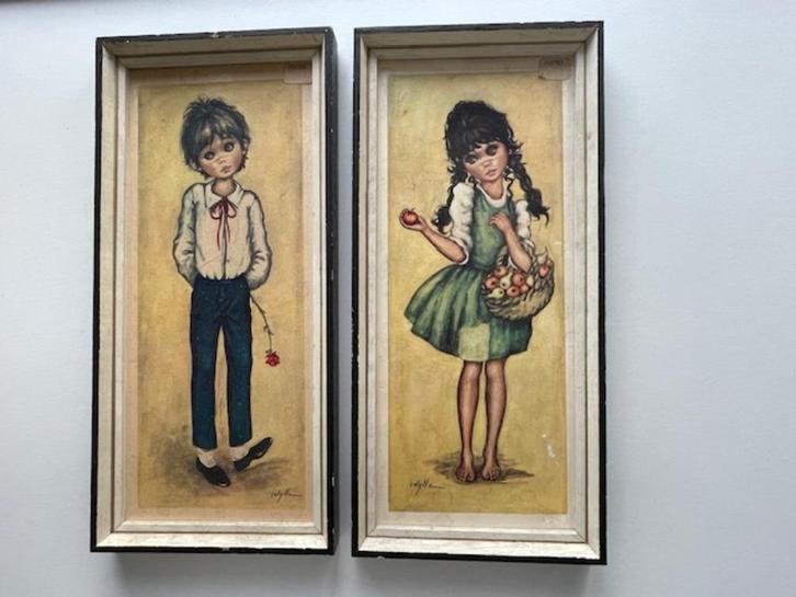 2 x vintage ingelijste prenten. Big eyed girl / Lien Mei., Huis en Inrichting, Woonaccessoires | Wanddecoraties, Zo goed als nieuw