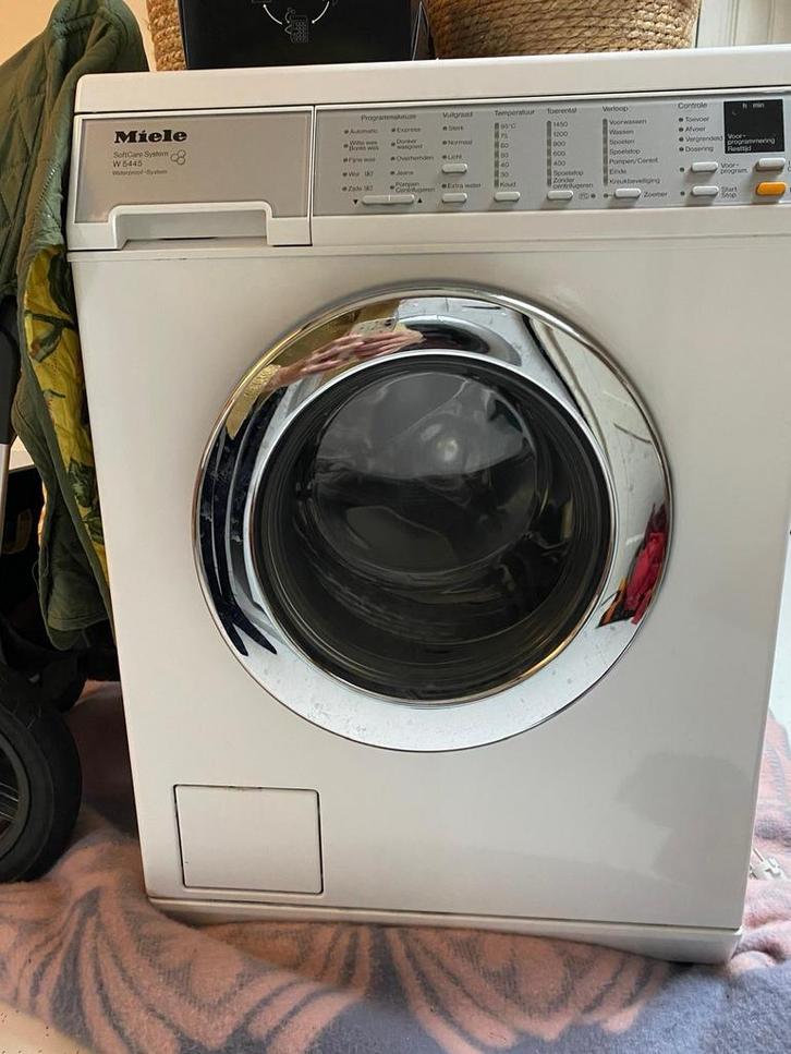 Miele W 5445 WPS Wasmachine 6 kg, Witgoed en Apparatuur, Wasmachines, Gebruikt, Voorlader, 4 tot 6 kg, 85 tot 90 cm, 1200 tot 1600 toeren