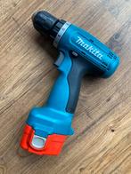 Makita Schroefboormachine type 6270D - incl. acculader, Ophalen of Verzenden, Gebruikt, Boor- en Schroefmachine, Variabele snelheid