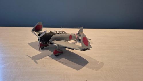 Plastic model van een Aichi D3A schaal 1/72 (M82), Verzamelen, Luchtvaart en Vliegtuigspotten, Gebruikt, Schaalmodel, Ophalen