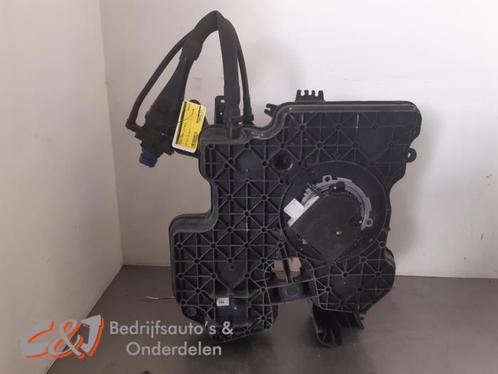 Adblue tank van een Peugeot Expert, Auto-onderdelen, Brandstofsystemen, Peugeot, Gebruikt, 3 maanden garantie, Ophalen of Verzenden
