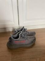 Yeezy Grijs Maat 38, Kleding | Dames, Schoenen, Ophalen of Verzenden, Gedragen, Overige kleuren