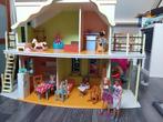 Barbie poppenhuis inclusief alle spulletjes op foto's, Kinderen en Baby's, Speelgoed | Poppenhuizen, Poppenhuis, Gebruikt, Ophalen