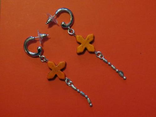 Oorbellen oorstekers met natuurstenen kruisje 2,0x2,0 cm, Sieraden, Tassen en Uiterlijk, Oorbellen, Nieuw, Knopjes of Stekers