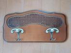 Vintage Kapstok met Bronzen Haken en Rotan Detail, Gebruikt, Minder dan 100 cm, Hout, Ophalen