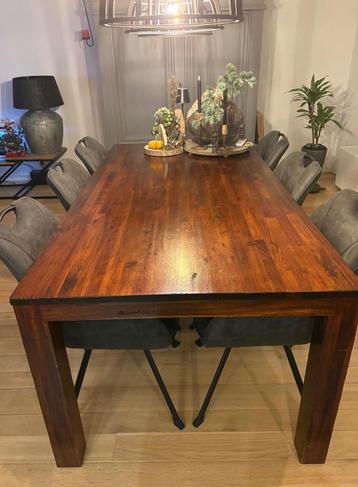 Acacia houten meubelset  beschikbaar voor biedingen