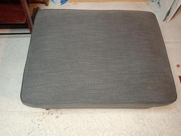 Kivik poef Ikea donkergrijs