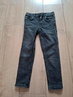 Spijkerbroek meisje maat 128, Ophalen of Verzenden, Zo goed als nieuw, Meisje, Broek