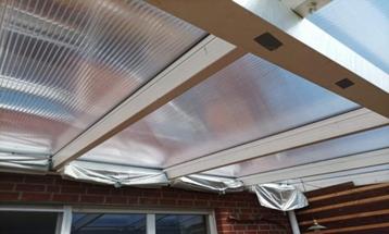 NWE GLASHELDERE POLYCARBONAAT SERREPLAAT 3000x2100x10 mm beschikbaar voor biedingen