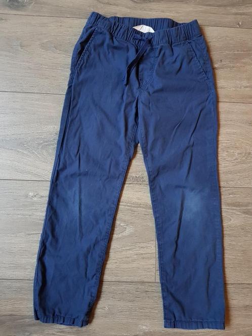 Broek jongen of meisje - maat 116 - H&M - elastiek in taille, Kinderen en Baby's, Kinderkleding | Maat 116, Gebruikt, Jongen of Meisje