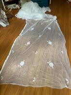 +/- 28 meter vitrage stof, Ophalen of Verzenden, 200 cm of meer