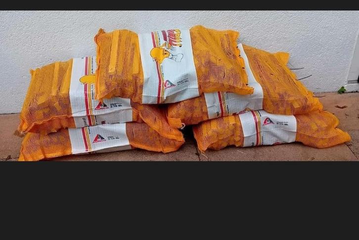 Aanmaakhoutjes in zakken van 5 kilo., Tuin en Terras, Haardhout, Minder dan 3 m³, Ophalen