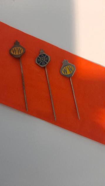 Vintage ANWB Speldjes - Wegenwacht beschikbaar voor biedingen