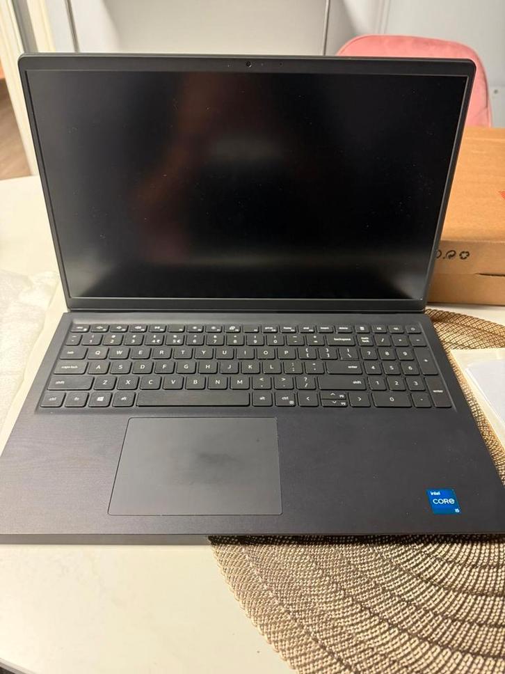 Dell Vostro i5, Computers en Software, Windows Laptops, Zo goed als nieuw, 15 inch, SSD, 2 tot 3 Ghz, Ophalen of Verzenden