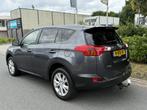 Toyota RAV4 2.0 Executive 4WD 152PK Automaat•Trekhaak, Auto's, Automaat, Stof, Gebruikt, Euro 6
