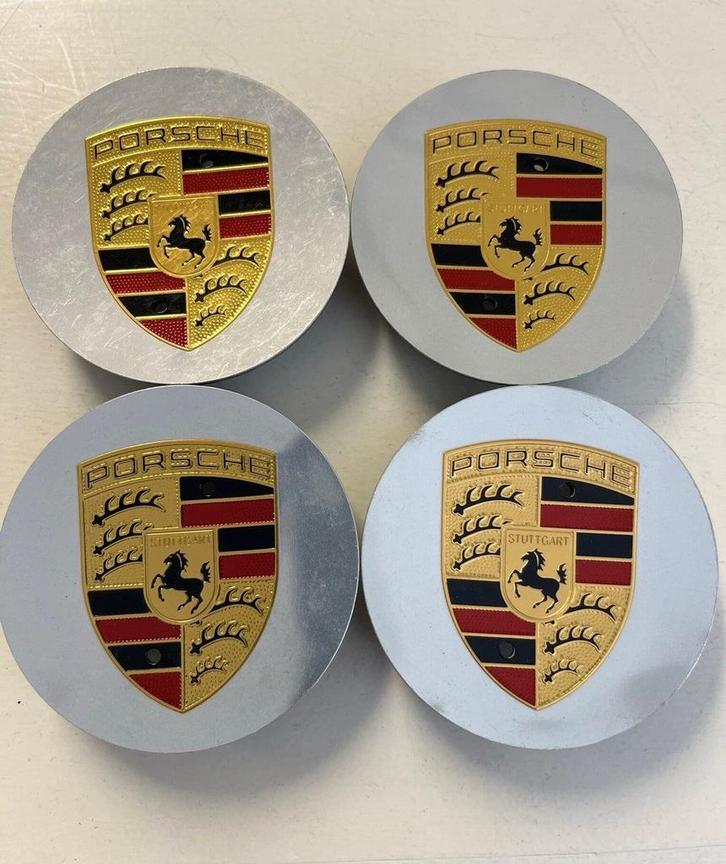 Originele Porsche naafdoppen zilver chrome met kleur logo, Auto-onderdelen, Overige Auto-onderdelen, Ophalen of Verzenden