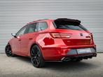SEAT Leon ST 2.0 TSI CUPRA 4DRIVE PERFORMANCE PANO BREMBO, Parkeercamera, Gebruikt, Zwart, 4 cilinders