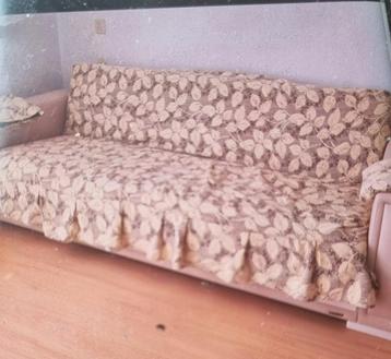 2xBankhoes beschikbaar voor biedingen