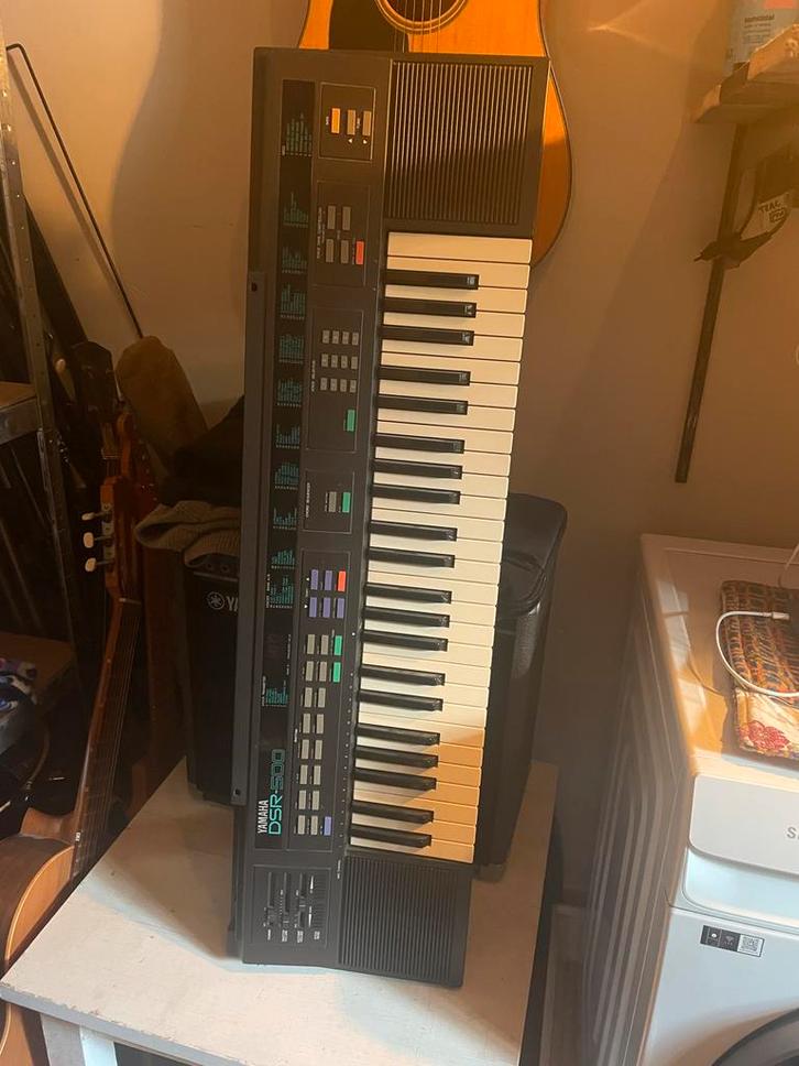 Yamaha DSR-500 Keyboard, Muziek en Instrumenten, Keyboards, Gebruikt, 61 toetsen, Yamaha, Aanslaggevoelig, Ophalen
