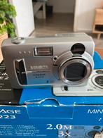Minolta digitale camera met geheugen kaart en accessoires, Audio, Tv en Foto, Fotocamera's Digitaal, Ophalen of Verzenden, Zo goed als nieuw