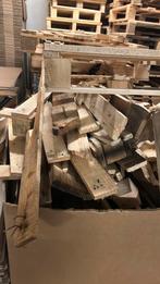 Brandhout voor kachel of vuurkorf nieuwjaarsvuur, Minder dan 3 m³, Ophalen