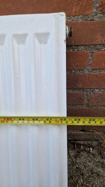 3 stuks radiatoren - te koop beschikbaar voor biedingen