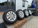 Volkswagen Montana Velgen 215/65R17 Pirelli Zomerband, Banden en Velgen, 17 inch, Ophalen of Verzenden, Personenwagen