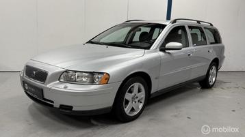 Volvo V70 2.4 Kinetic AUTOMAAT / YOUNGTIMER beschikbaar voor biedingen