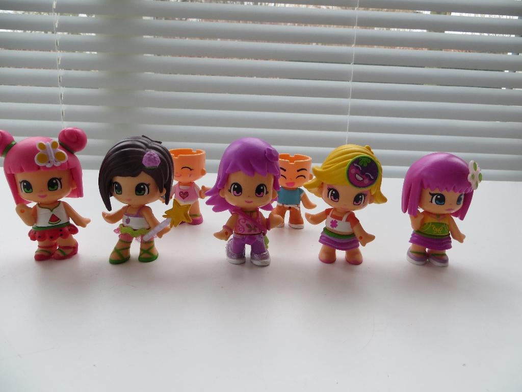 Pinypon Poppetjes met wisselbare haren hoofdjes accessoires, Ophalen of Verzenden, Zo goed als nieuw, Overige typen