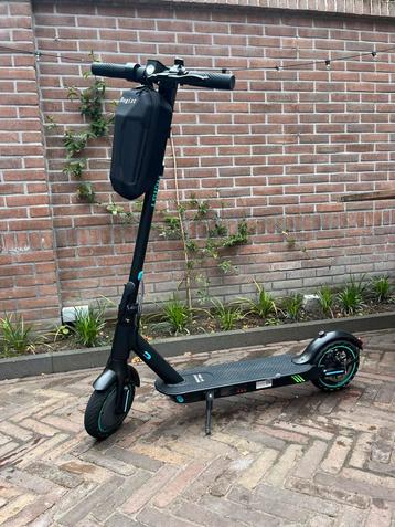 Elektrische step beschikbaar voor biedingen