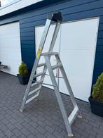 Super stevige hoge trap (nieuw over de €300), Doe-het-zelf en Verbouw, Ladders en Trappen, Ophalen, Gebruikt, Trap, Minder dan 2 meter