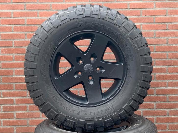 Set velgen Jeep Wrangler JK 5 X 127 Cooper Discover, Auto-onderdelen, Banden en Velgen, Velg(en), 17 inch, 275 mm, Terreinwagen