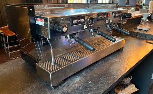 La Marzocco Linea 3 groeps. Bouwjaar 05/03., Witgoed en Apparatuur, Koffiezetapparaten, Gebruikt, Gemalen koffie, Espresso apparaat