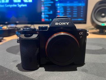Sony A7 body, werkt perfect, lichte gebruikssporen beschikbaar voor biedingen