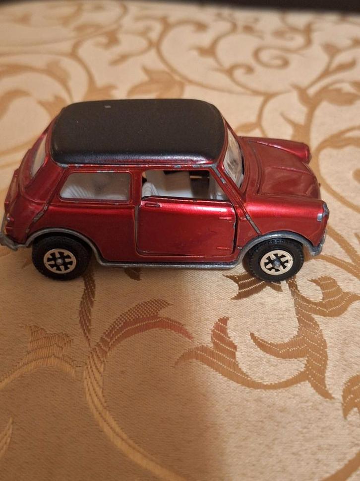 Vintage Dinky Toys Mini Cooper - Made in England, Hobby en Vrije tijd, Modelauto's | Overige schalen, Gebruikt, Auto, Ophalen of Verzenden