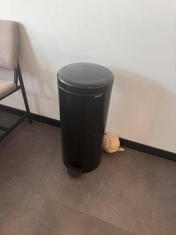 Brabantia Prullenbak 30 Liter beschikbaar voor biedingen