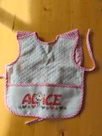 Girls bib embroidered with name, Ophalen of Verzenden, Nieuw, Overige typen