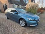 Volvo V40 1.6 T3 2013 Momentum, Dealer kwaliteit, Auto's, Volvo, Voorwielaandrijving, Zwart, 4 cilinders, Leder en Stof