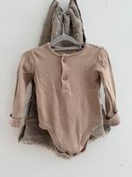 Noppies romper maat 62 beige met knoopjes, Nacht- of Onderkleding, Jongetje of Meisje, Ophalen of Verzenden, Zo goed als nieuw