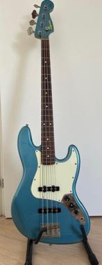 Squier by Fender James Johnston Jazz Bass + EBS 60W Amp, Muziek en Instrumenten, Snaarinstrumenten | Gitaren | Bas, Zo goed als nieuw