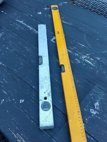 2 x waterpas 60cm en 120cm beschikbaar voor biedingen
