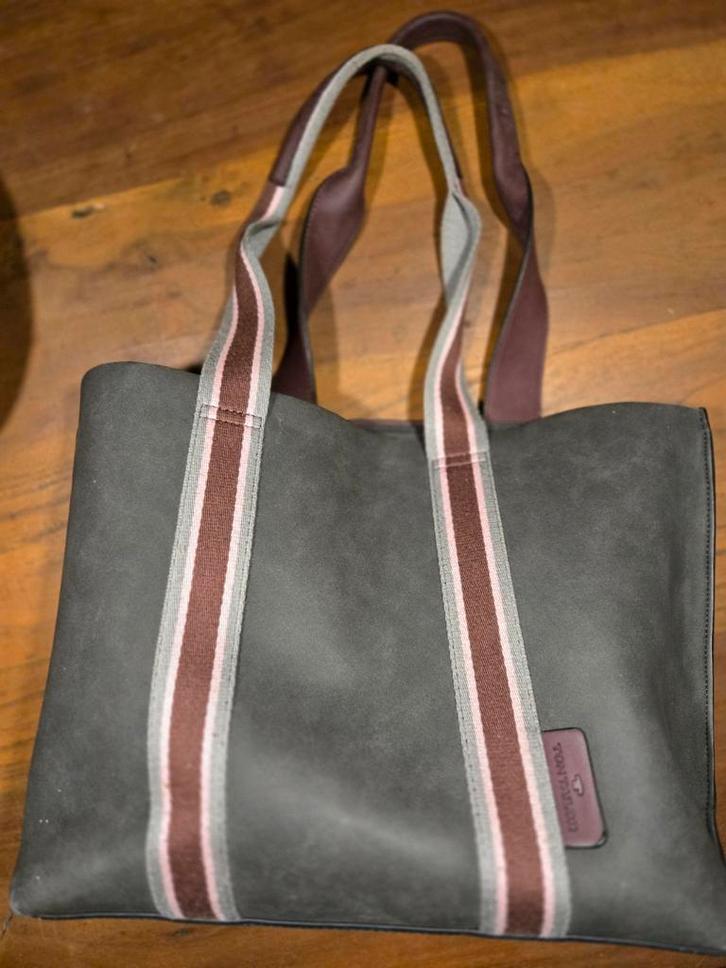 Tom Tailer Handtas - Gebruikt, Sieraden, Tassen en Uiterlijk, Tassen | Damestassen, Gebruikt, Handtas, Grijs, Ophalen of Verzenden