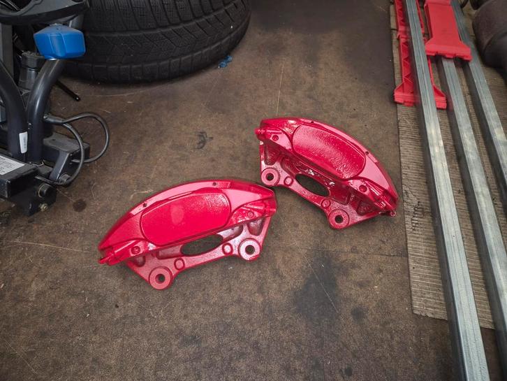 Remklauwen - porsche macan., Auto-onderdelen, Remmen en Aandrijving, Overige automerken, Universele onderdelen, Gebruikt, Ophalen of Verzenden