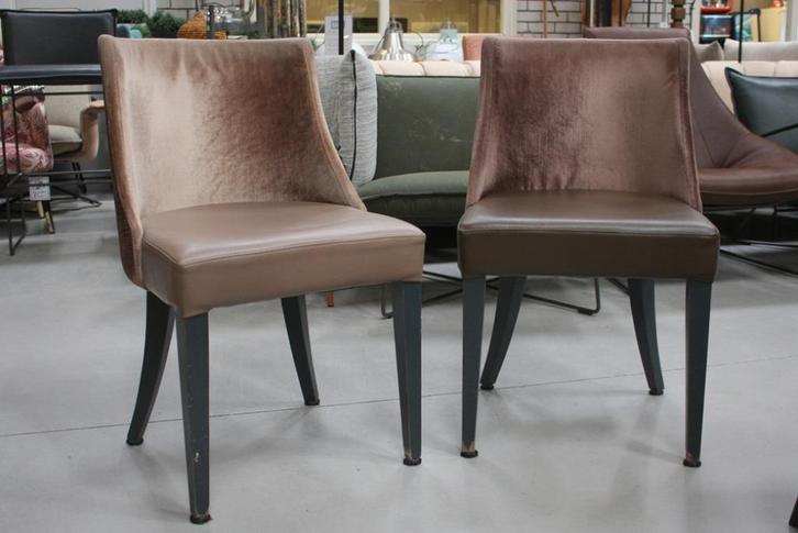 Leuke bruine eetkamerstoelen skai velvet velours horeca 20 x, Huis en Inrichting, Stoelen, Gebruikt, Vijf, Zes of meer stoelen