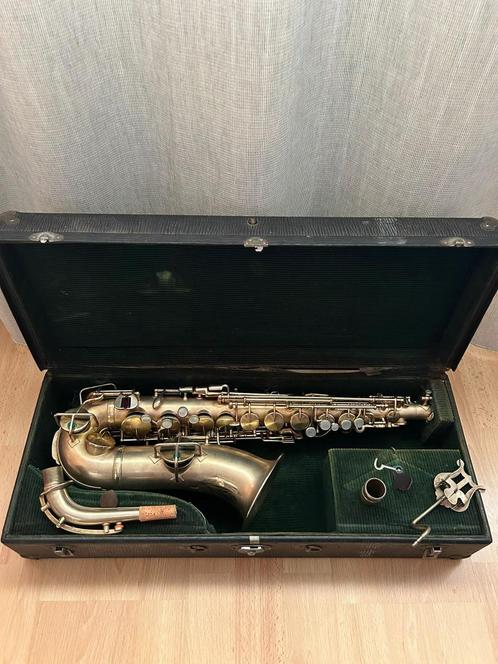 Gereviseerde KING Alt Sax 1924 (vanaf € 1450), Muziek en Instrumenten, Blaasinstrumenten | Saxofoons, Gebruikt, Alt, Met koffer